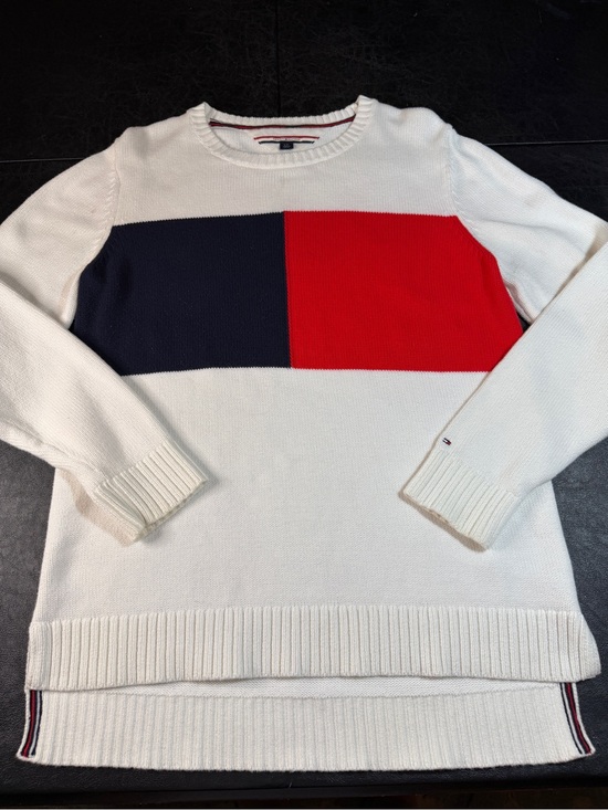 Tommy Hilfiger Sweaters - Tommy Hilfiger White Crewneck Sweater with Red & Navy Block